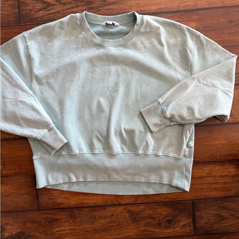 JoyLab Light Sage Green Crewneck Sweatshirt